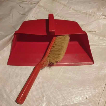 Photo of free Red brush and dustpan (IP1) #1