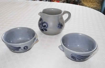 Photo of free earthenware pots & jug (Whitehill SG4) #1
