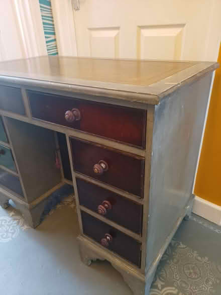 Photo of free Small vintage desk (Matlock DE4) #2