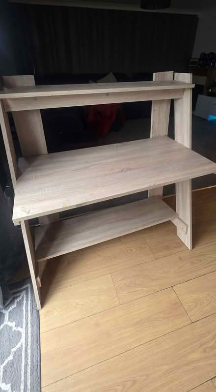 Photo of free Study table (Swanland HU14) #1