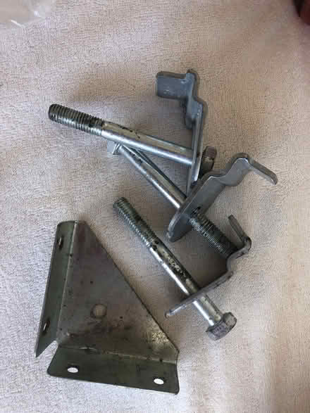 Photo of free Corner bracket and 3 x not sure what these bolts are called? (Cold Harbour OX1) #1