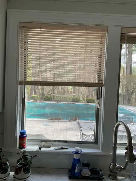 Photo of free 1inch metal blinds (Wayland (near Claypit Hill)) #1