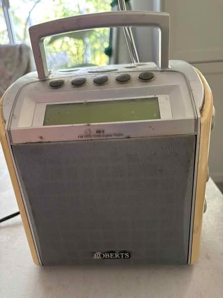 Photo of free digital radio (Hitchin SG4) #1
