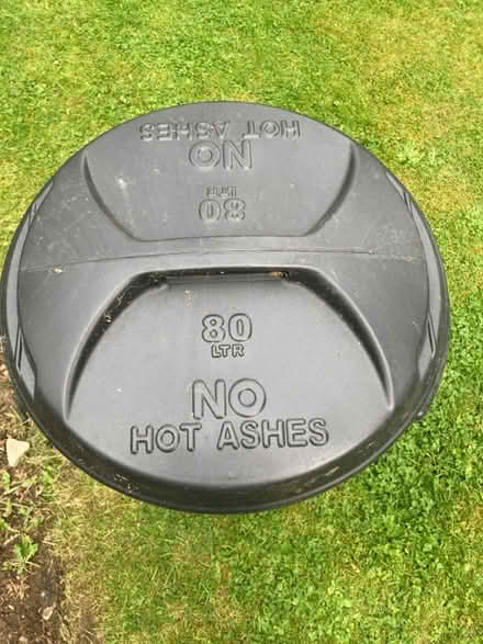 Photo of free Plastic garden bin (Didsbury M20) #1