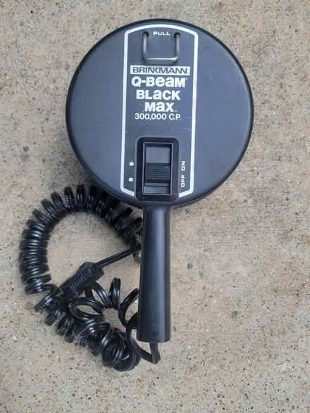 Photo of free Vehicle spotlight (9303 Pinewood Dr. Dallas) #2