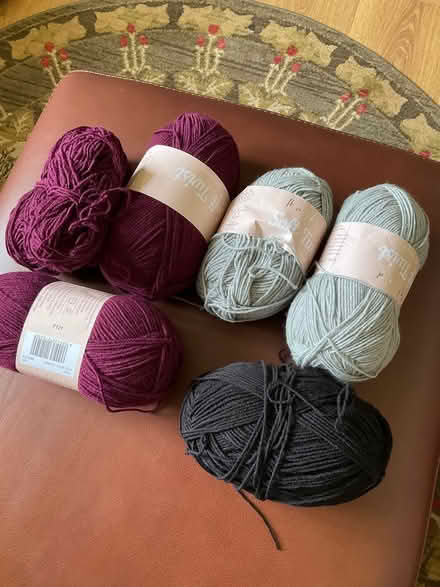 Photo of free 1.4kg Yarn (Erlestoke Devizes SN10) #2