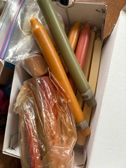 Photo of free candles (Rolling Meadows 60008) #1