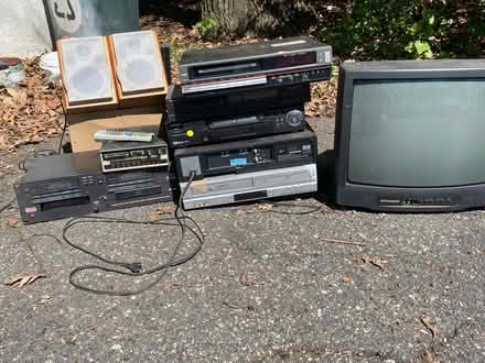 Photo of free Old Electronics (Hopatcong) #1