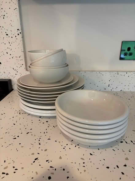 Photo of free White plates and bowls (East Hanney) #1