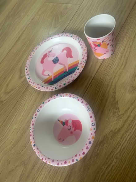 Photo of free unicorn plate, bowl and cup set (Bisley Woking GU24) #2
