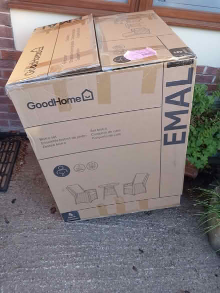 Photo of free Very large and strong box (Greenhill S8) #1