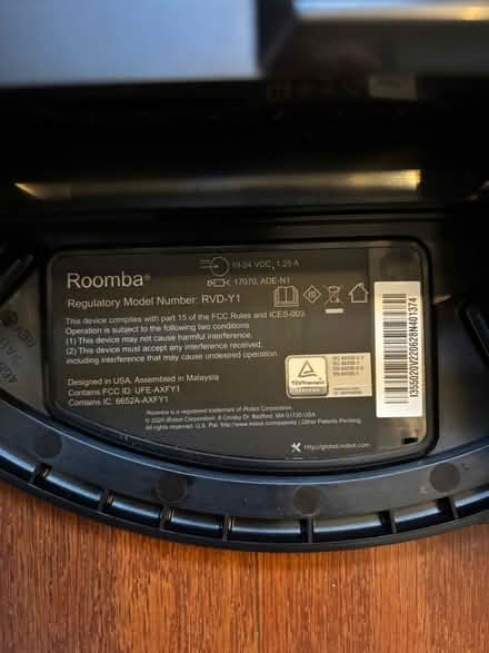 Photo of free Roomba i3, but needs repair (Haymarket) #2