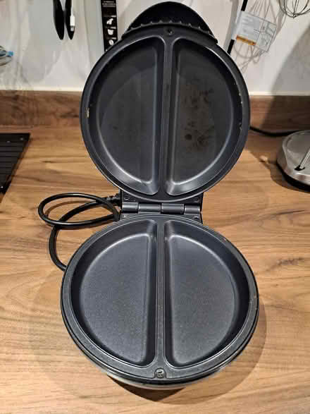 Photo of free Salter Omelette Maker (Bohemia TN37) #2