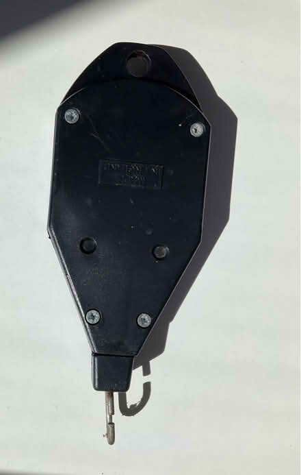 Photo of free Gardman Hi-Lo lowering device for hanging baskets (Oswestry SY11) #2