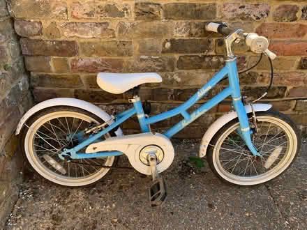 Photo of free Small bike for small kid (West Molesey.) #1