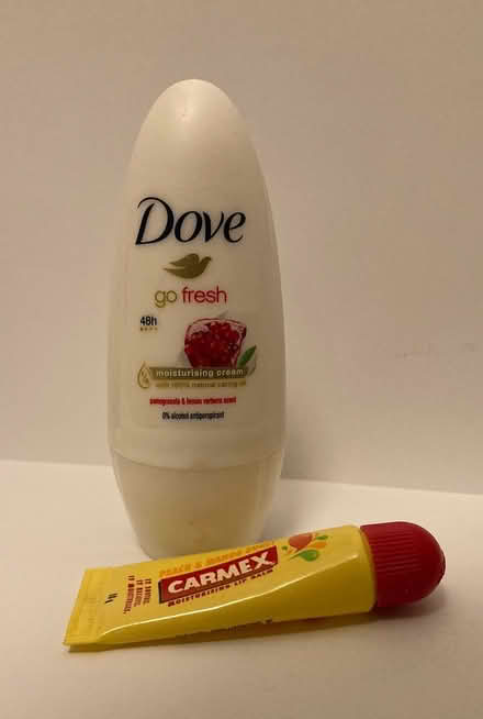 Photo of free Dove Roll-on and Carmex (GMV SE10) #1