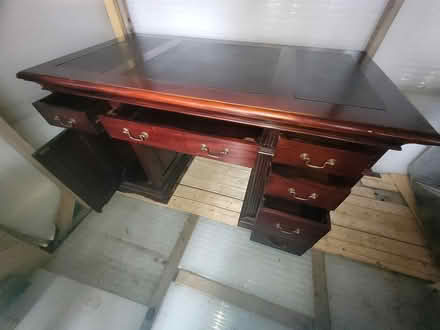 Photo of free Writing desk (Perth - PH2) #1