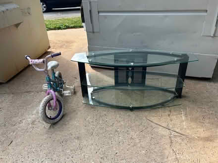 Photo of free tv stand (Gastonia) #1