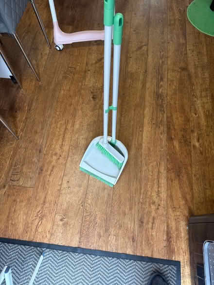 Photo of free Brush and pan (WR4 warndon) #1