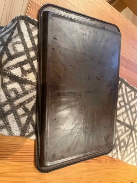 Photo of free baking tray (bloor & ossington) #3