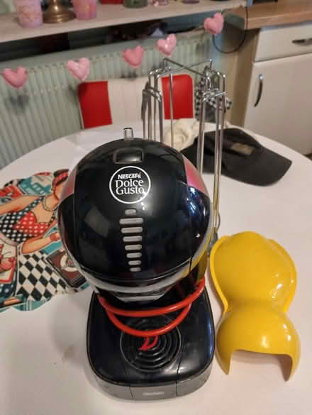 Photo of free Coffee machine and pod holder (Lanesfield WV4) #2