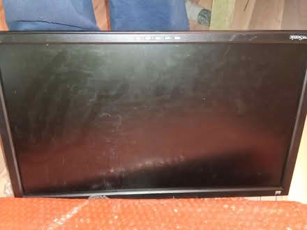 Photo of free Monitors (3) Viewsonic 24" (07075 - Wood Ridge) #3