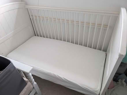 Photo of free Mamas and papas Flynn cotbed (BR1) #3