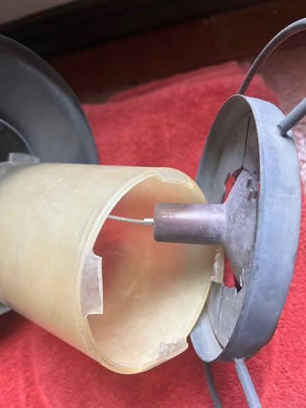 Photo of free Broken Bird Feeder (Rio Grande/Candelaria) #2