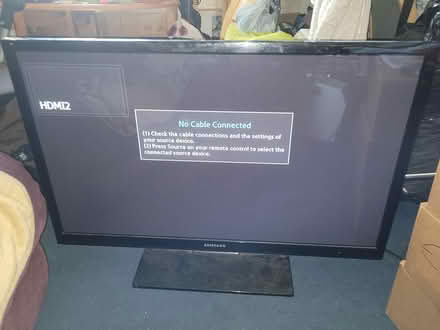 Photo of free Flatscreen Samsung TV on stand/base (Perth - PH2) #2