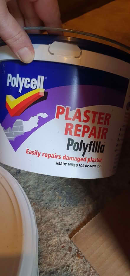 Photo of free 3 part-tubs plaster repair/filler (Wokingham RG40) #3