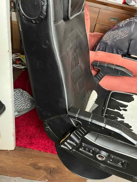 Photo of free Gaming cgair (Belvidere SY2) #1
