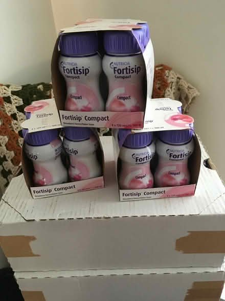 Photo of free Fortisip compact-strawberry flavour (Hailsham BN27) #1
