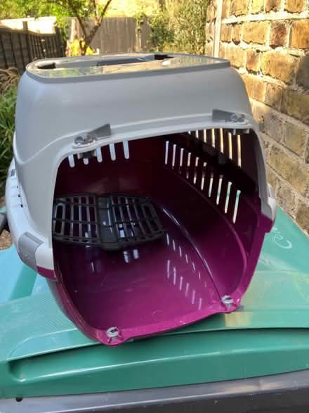 Photo of free Cat carrier - small (Stroud Green N4) #1