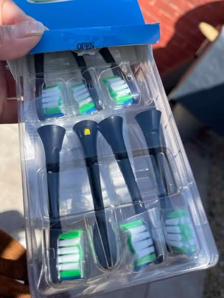 Photo of free Toothbrush heads (Littlemore OX4) #2