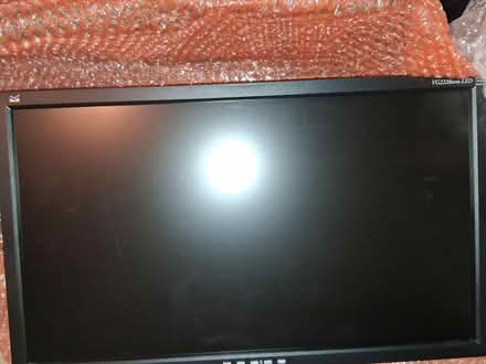 Photo of free Monitors (3) Viewsonic 24" (07075 - Wood Ridge) #2