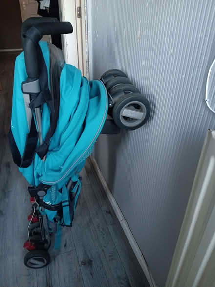 Photo of free Pushchair for child or baby (Dudley Wood DY2) #3