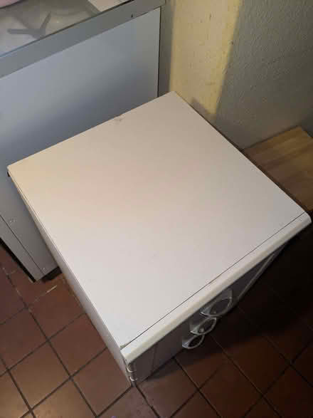 Photo of free Small set of drawers (bedside?) (Ludlow SY8) #3