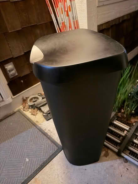 Photo of free Tall trashcan (Ann Arbor (Scio)) #2