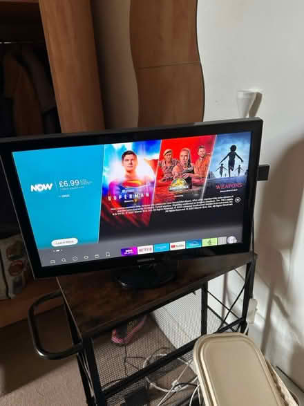 Photo of free Samsung Monitor (Highbury and Islington, N5) #2