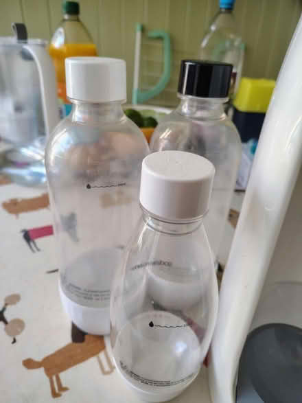 Photo of free Soda stream with bottles and gas (SE19) #3