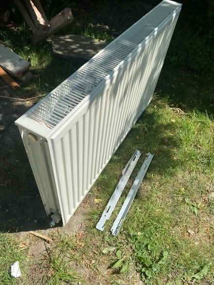 Photo of free 1m double radiator (OX4 Iffley) #1