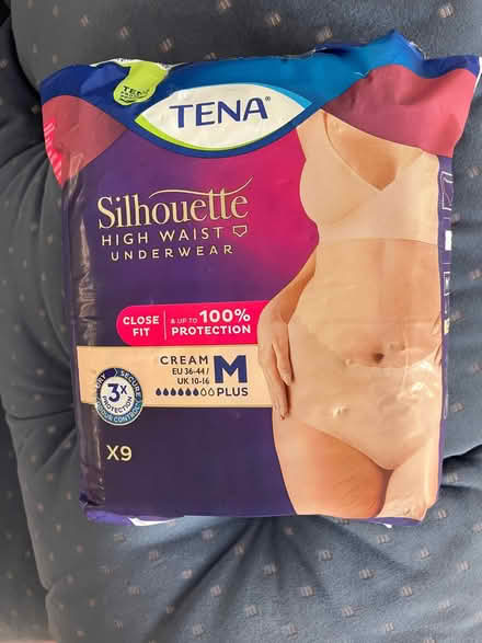 Photo of free Tena silhouette underwear (Bilton HG1) #1