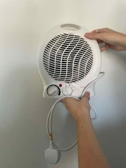 Photo of free Mini plugin heater (E1) #1