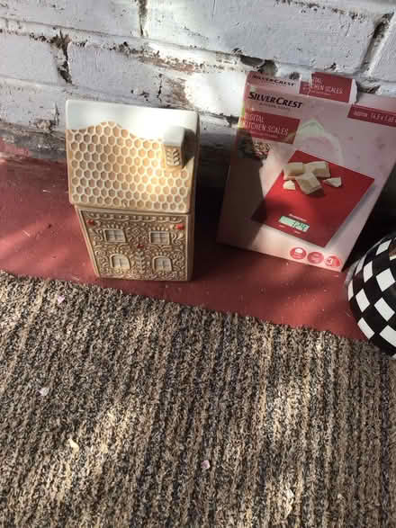 Photo of free kettle. biscuit barrel scales (wallsend ne28) #3