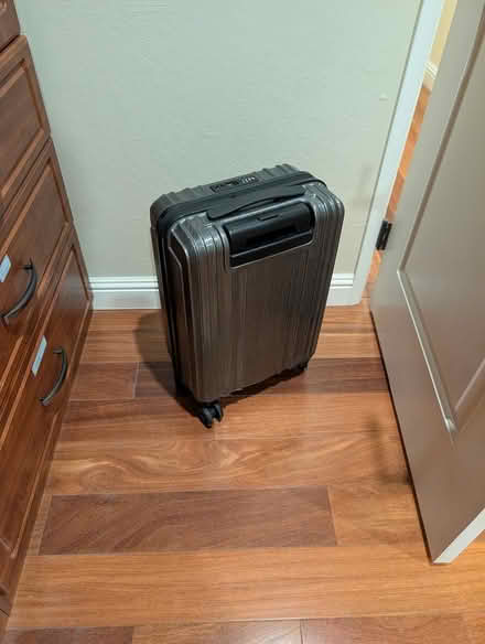 Photo of free Grey Carry on hard shell (Cupertino/West San Jose) #2