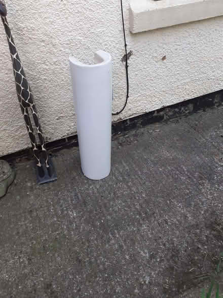 Photo of free Pedestal (Bowbridge GL5) #1