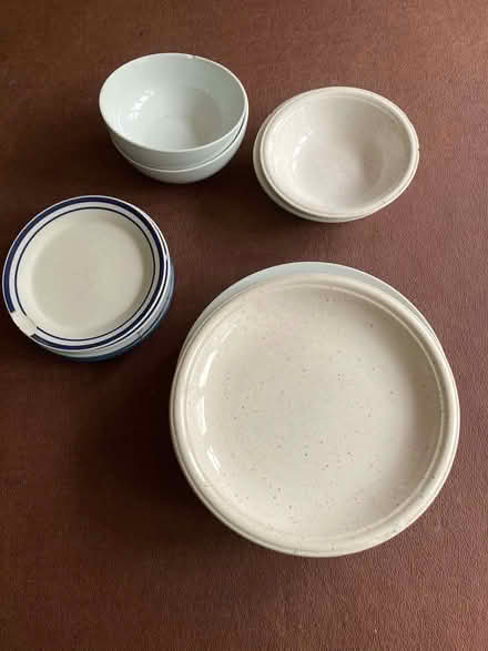Photo of free Chipped plates & bowls (Marlow Bottom SL7) #1