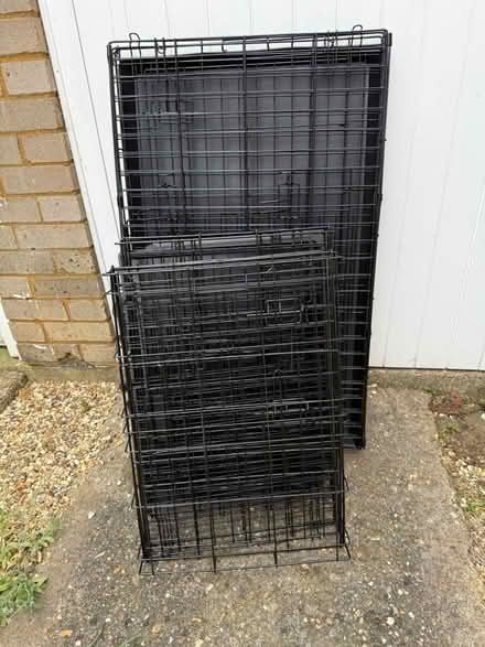 Photo of free Dog crates and carriers (Hitchin) #2