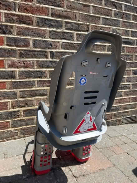 Photo of free Infant bike carrier seat (Hailsham BN27) #2