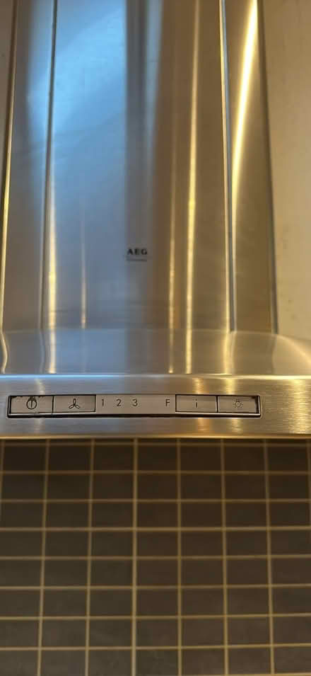Photo of free Gas hob and matching extractor fan (Cheltenham) #3